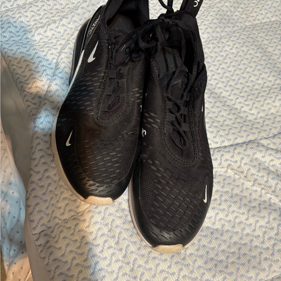 Nike Air Max 270 Black and White Sneakers - Picture 2 of 2